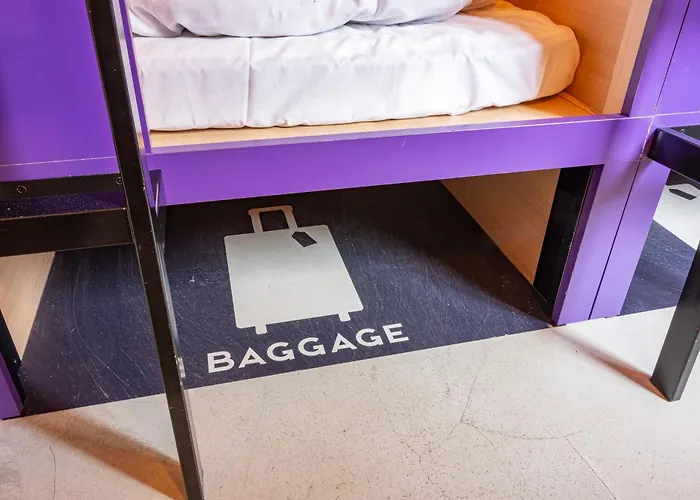 Plat Hostel Keikyu Asakusa Station